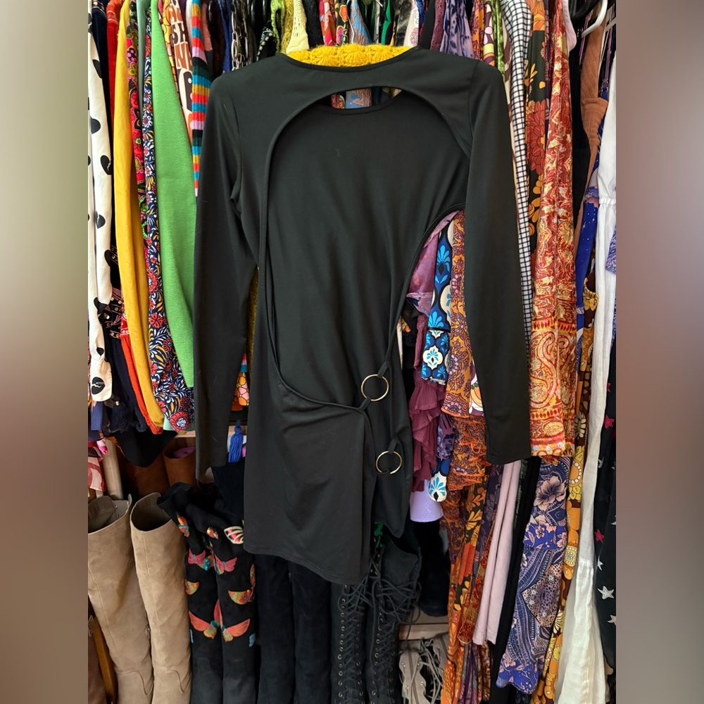 SHEIN Black Asymmetrical Dress with Ring Details